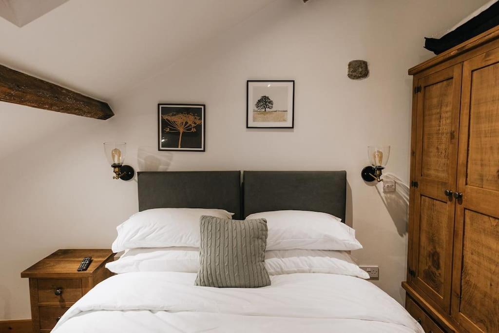 Fryers Cottage - Beautiful 2 Bedroom Town & Country Cottage On Edge Of Peak District Wirksworth Exterior photo